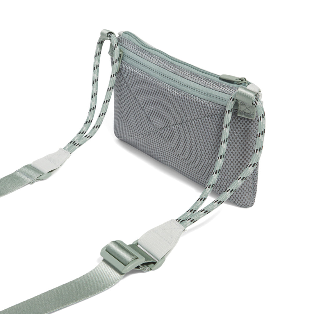 UA Unisex Summit Trail Crossbody | 1388931