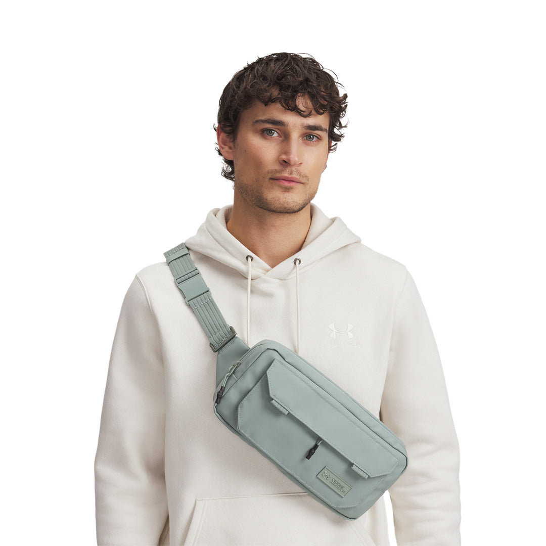 UA Unisex Triumph Crossbody | 1384665