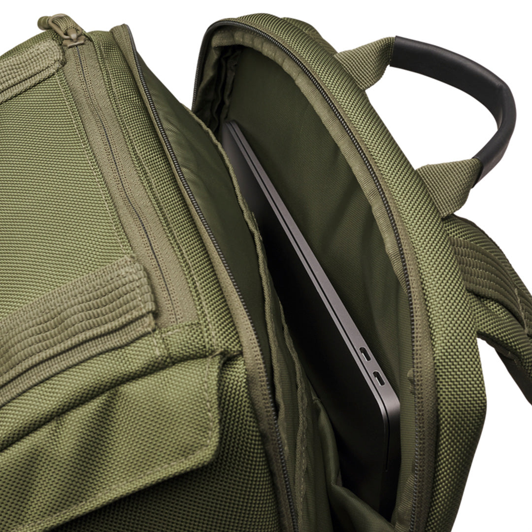 UA Unisex Triumph Utility Backpack | 6000948