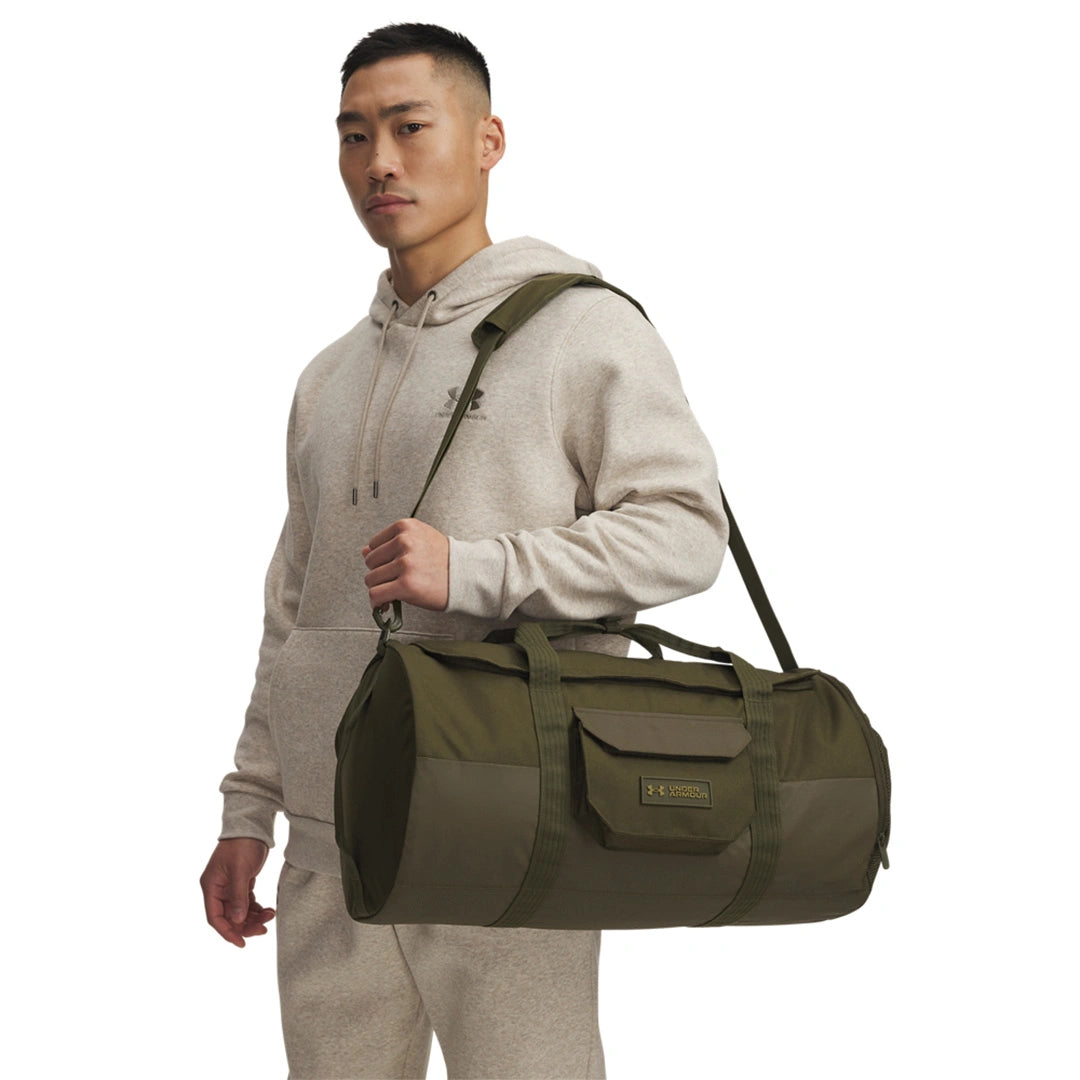 UA Unisex Triumph Barrel Duffle Bag | 1384463